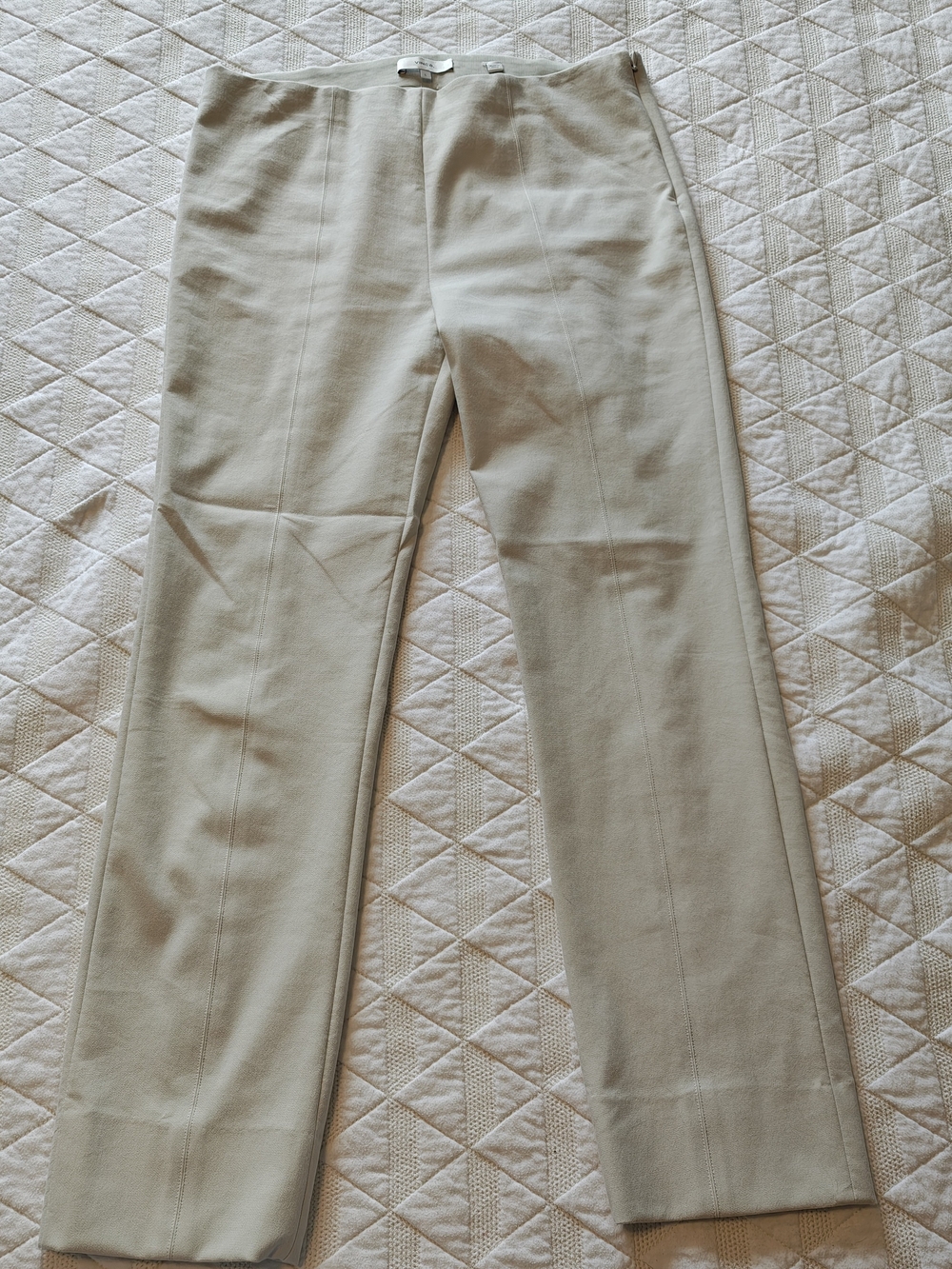 Vince Cream Stitch Front Seam Split Hem Pants – Size L